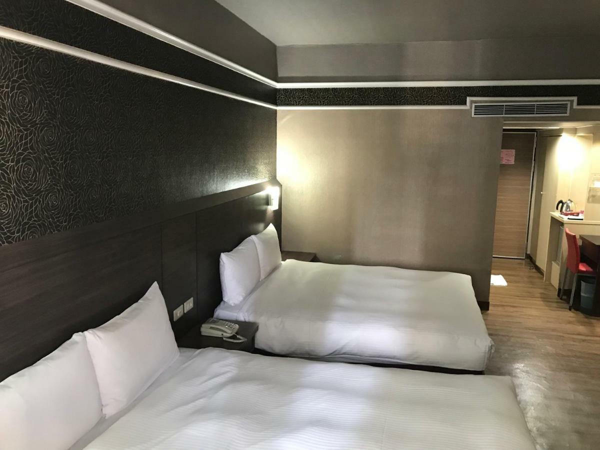 Long Siang Hotel Kaohsiung Dış mekan fotoğraf
