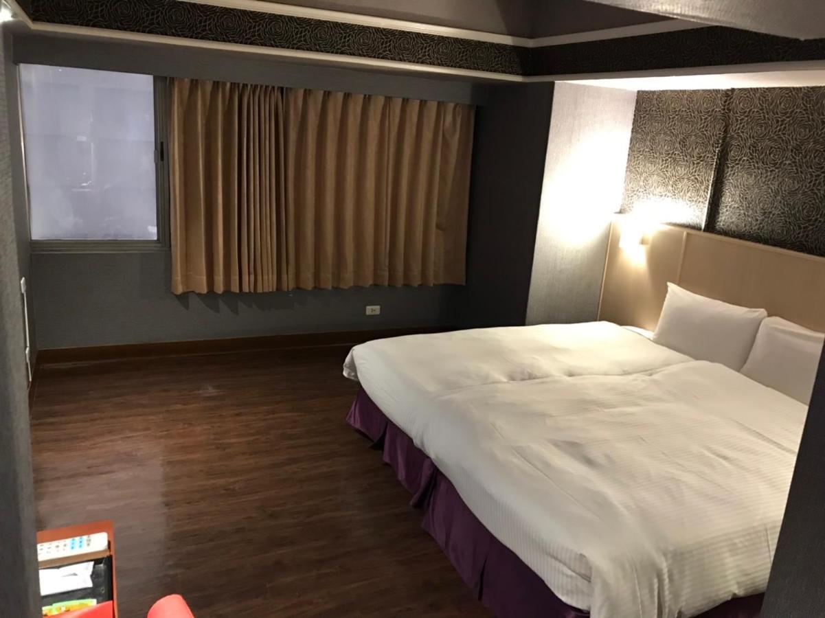 Long Siang Hotel Kaohsiung Dış mekan fotoğraf