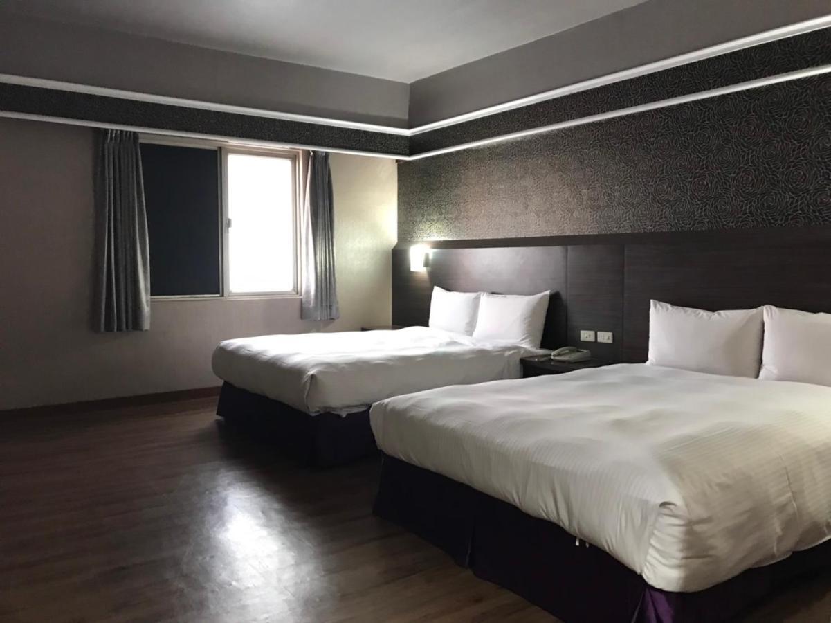 Long Siang Hotel Kaohsiung Dış mekan fotoğraf